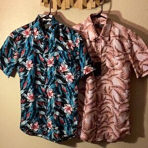 NWT AND NWOT Planet B Men’s Hawaiian style colored super soft flowy button down